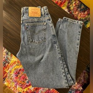 Thrifted Levi Women’s 550 Jeans - Relaxed Fit
